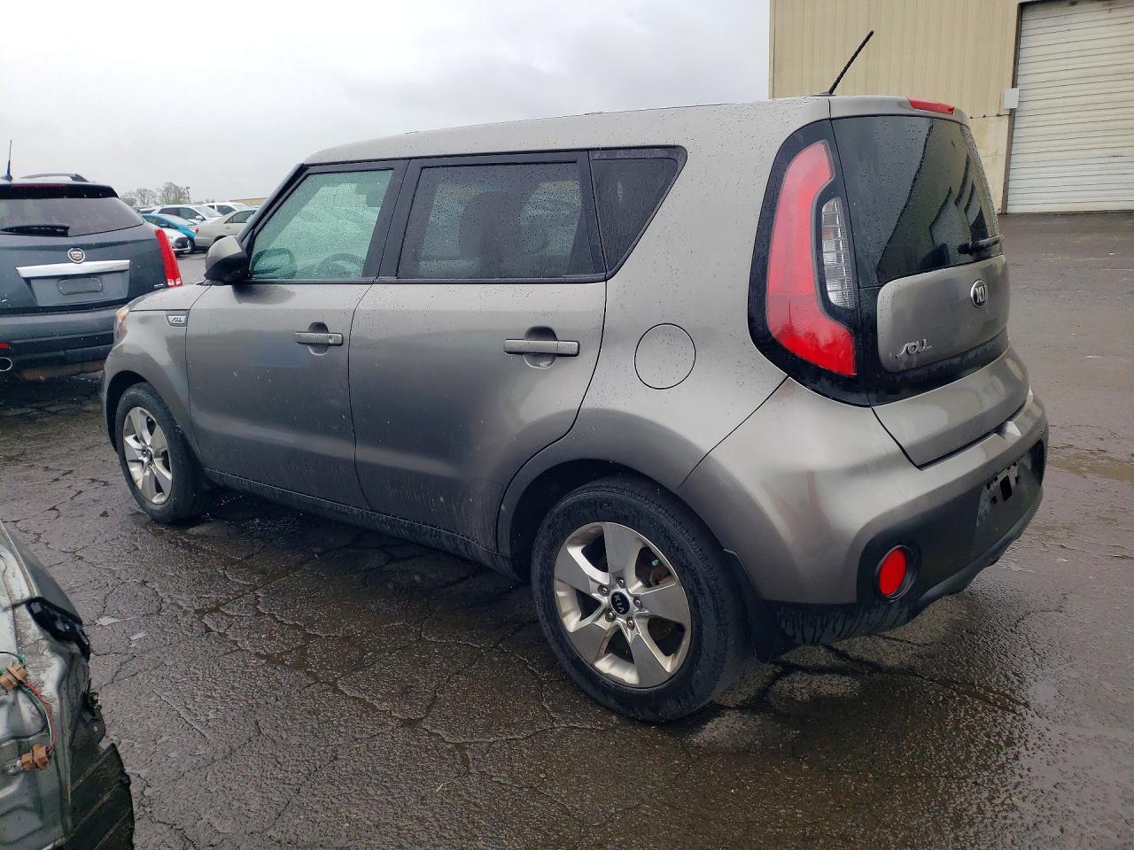 2017 Kia Soul Base - Фото 2