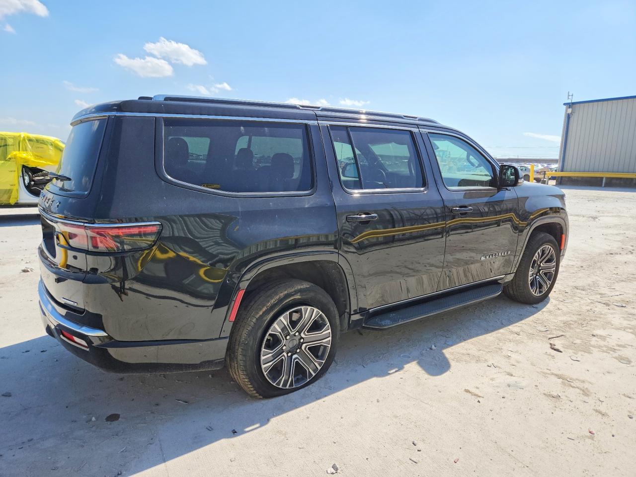 2024 Jeep Wagoneer Series Ii - Image 3