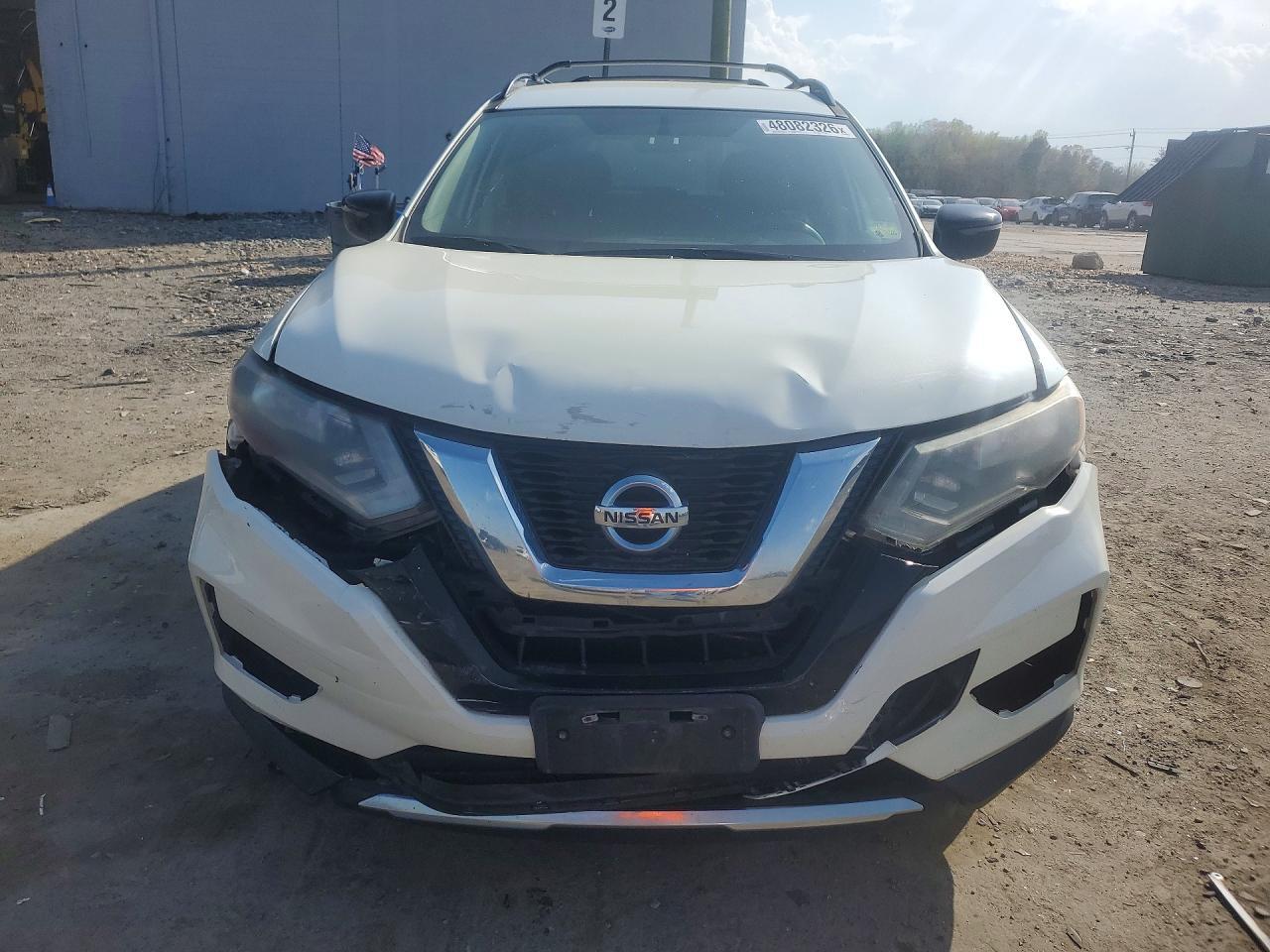 2017 Nissan Rogue Sv - Image 5