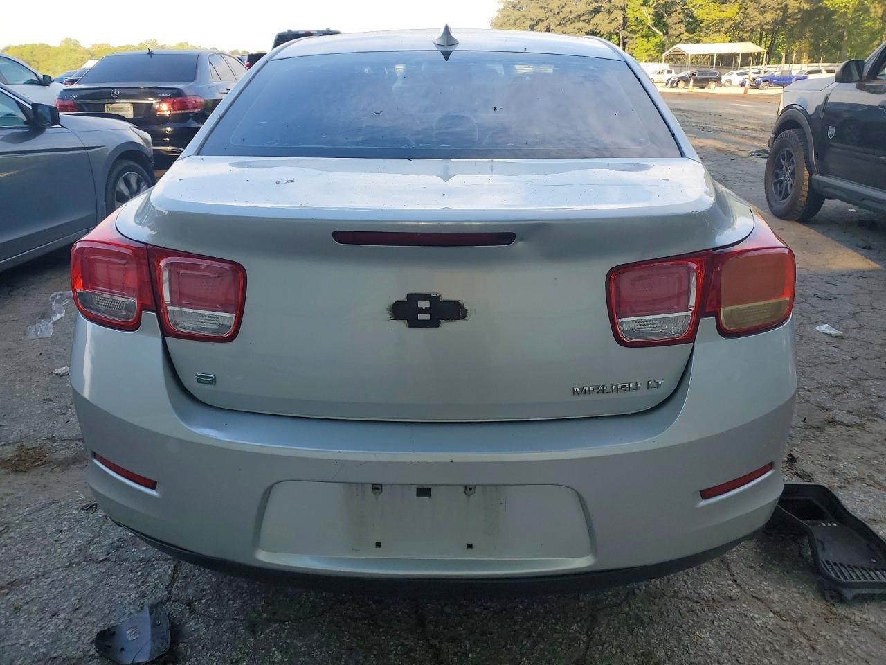 2015 Chevrolet Malibu 2Lt - Image 6