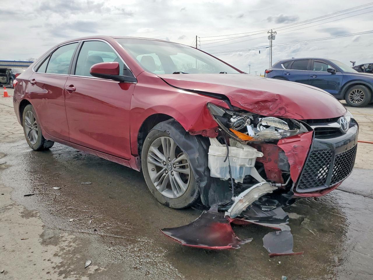 2017 Toyota Camry Se - Фото 4