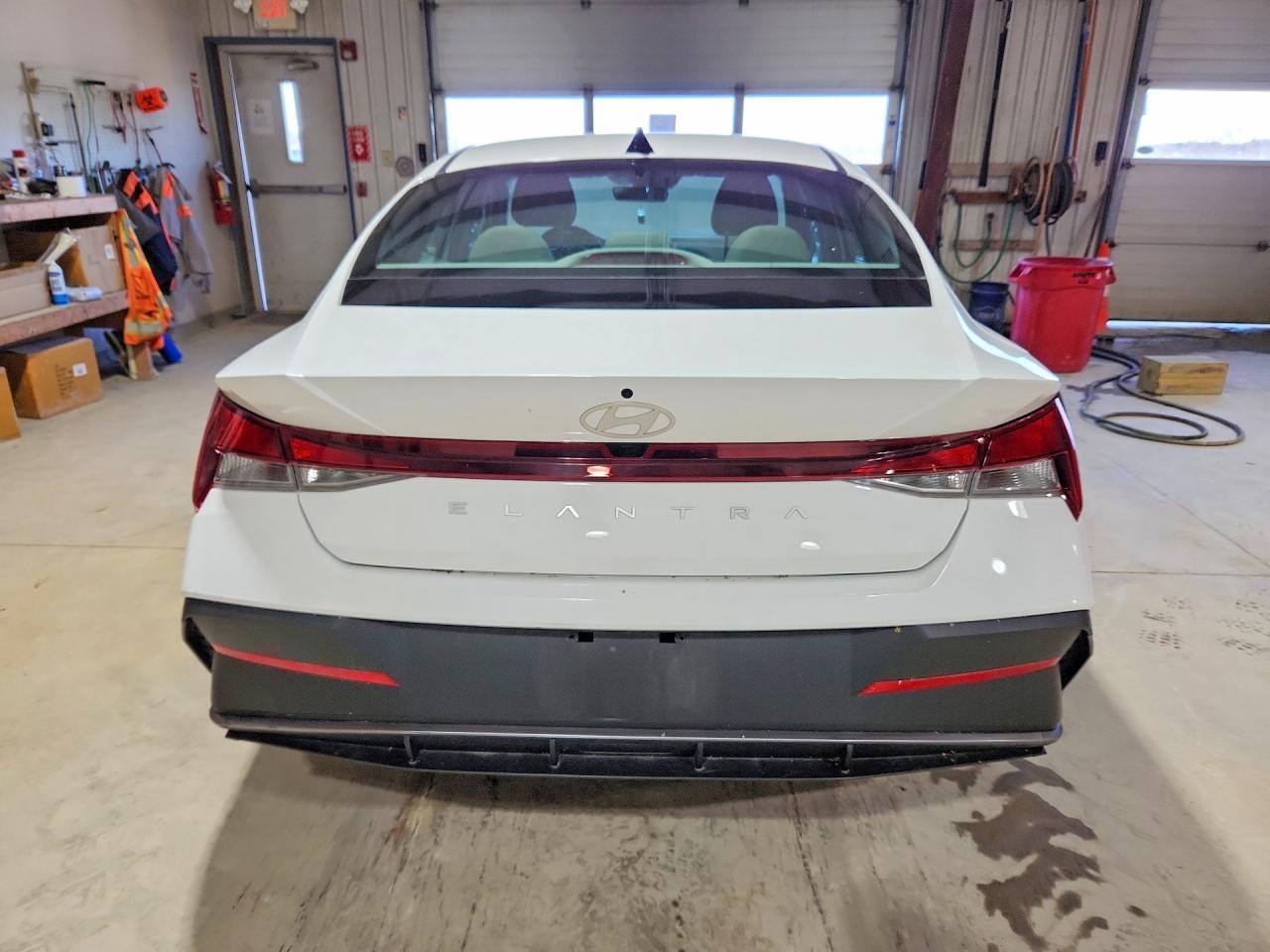 2024 Hyundai Elantra Sel - Фото 6