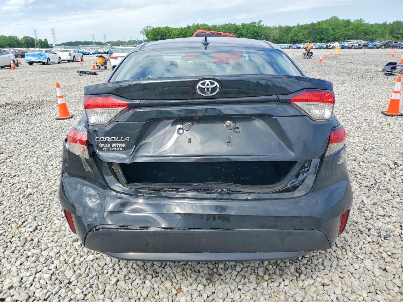 2021 Toyota Corolla Le - Фото 6