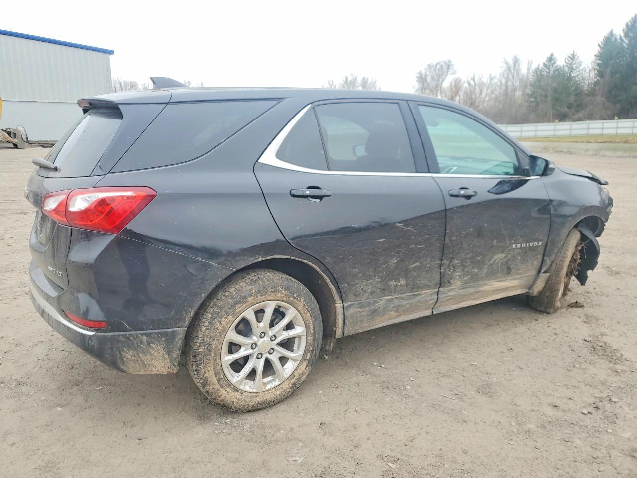 2019 Chevrolet Equinox Lt - Image 3