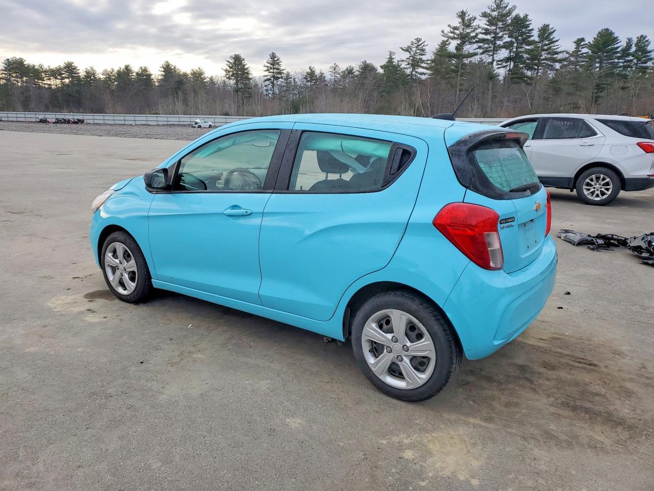 2022 Chevrolet Spark Ls - Фото 2