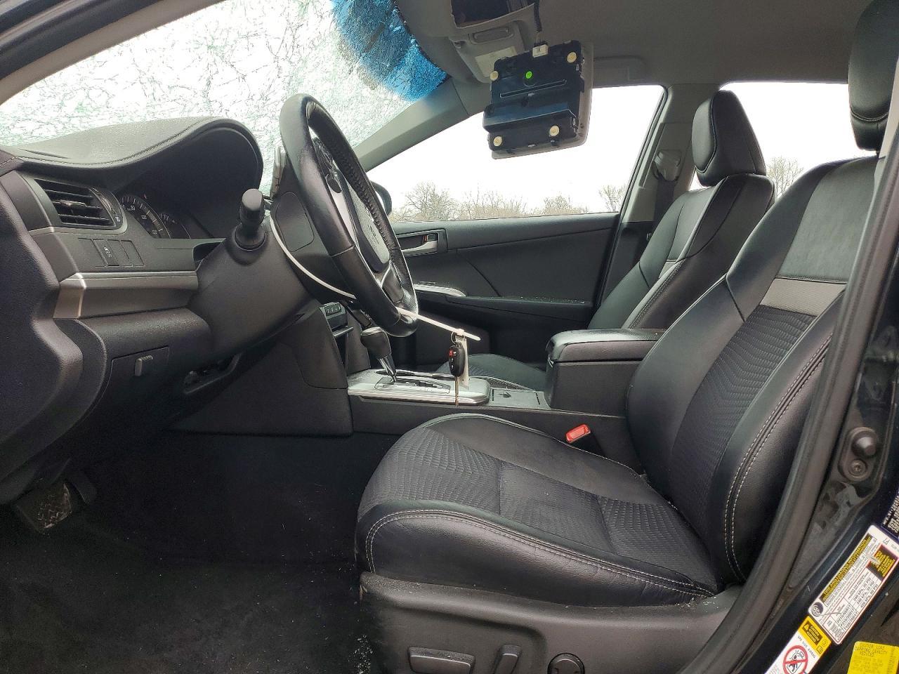 2013 Toyota Camry Se - Image 7