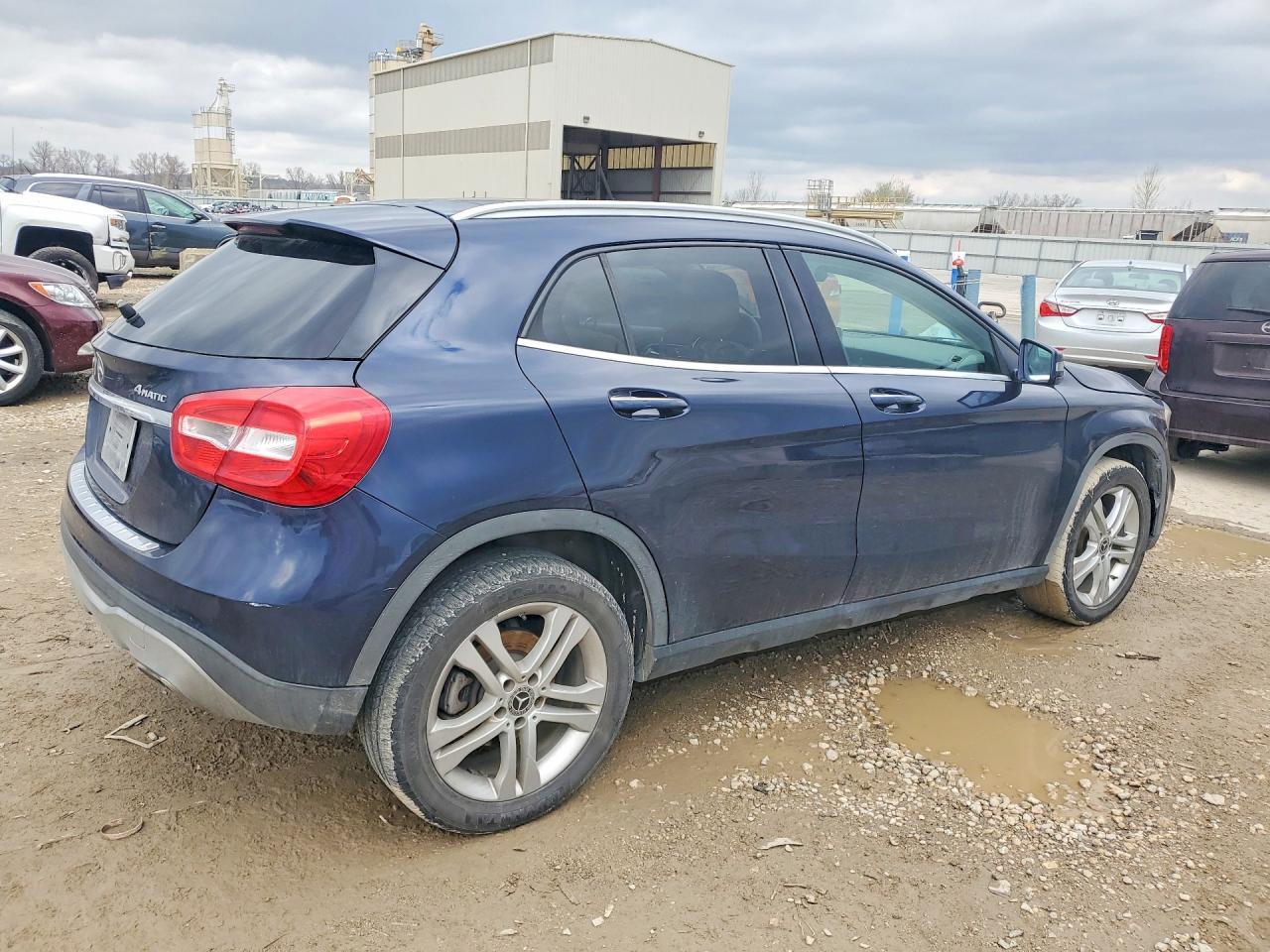 2018 Mercedes Benz Gla 250 4Matic - Image 3