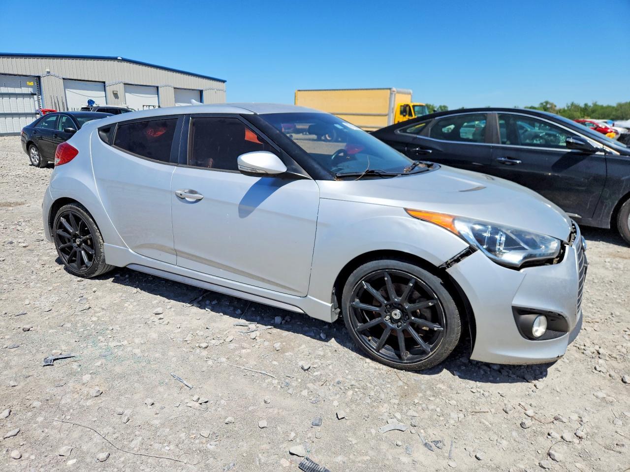 2013 Hyundai Veloster Turbo - Image 4