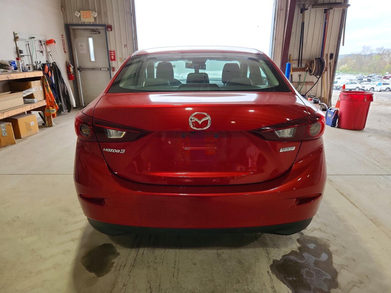 2017 Mazda 3 Touring - Фото 6