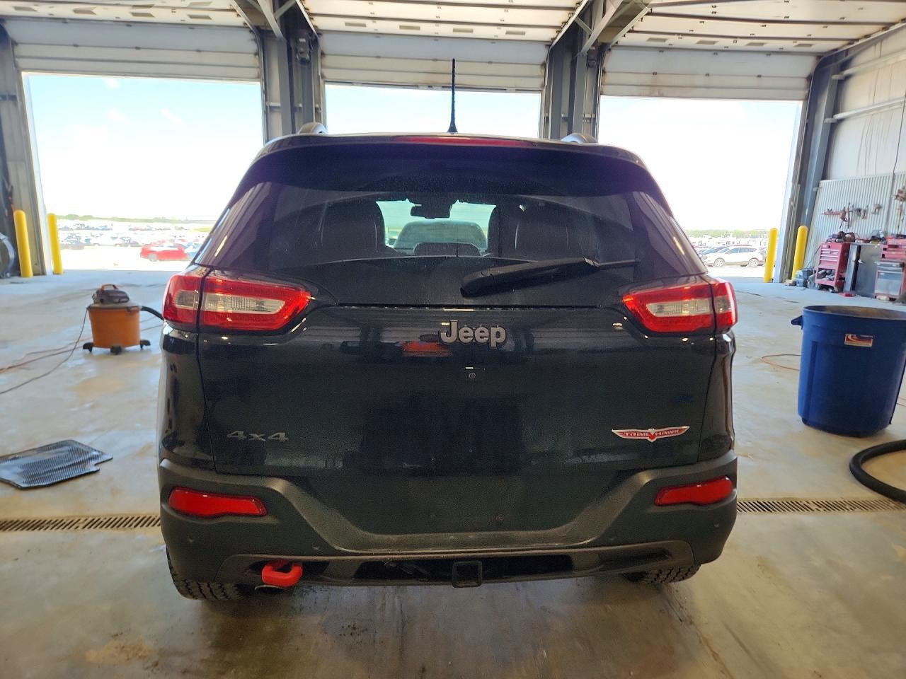 2016 Jeep Cherokee Trailhawk - Фото 6
