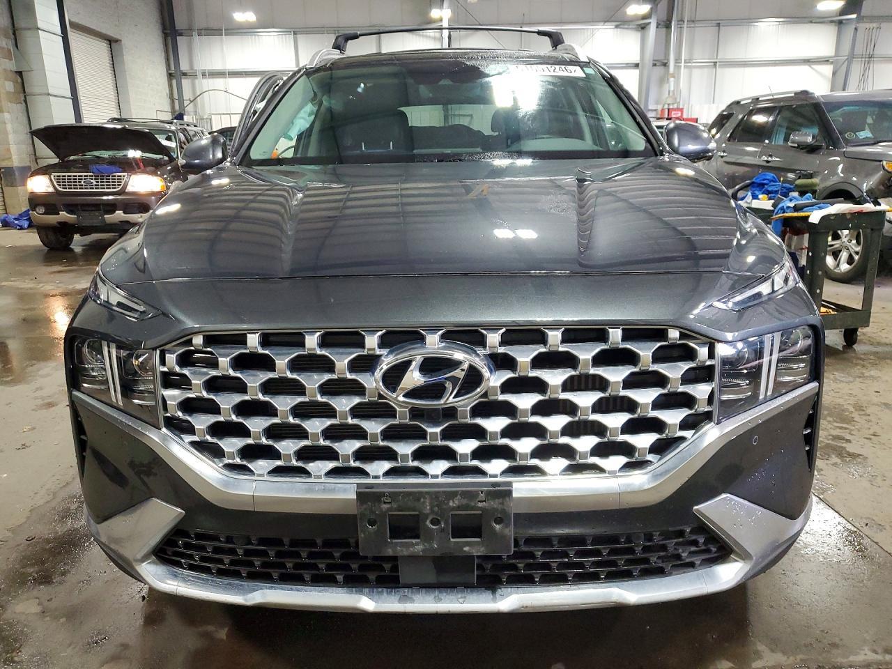 2023 Hyundai Santa Fe Limited - Image 5