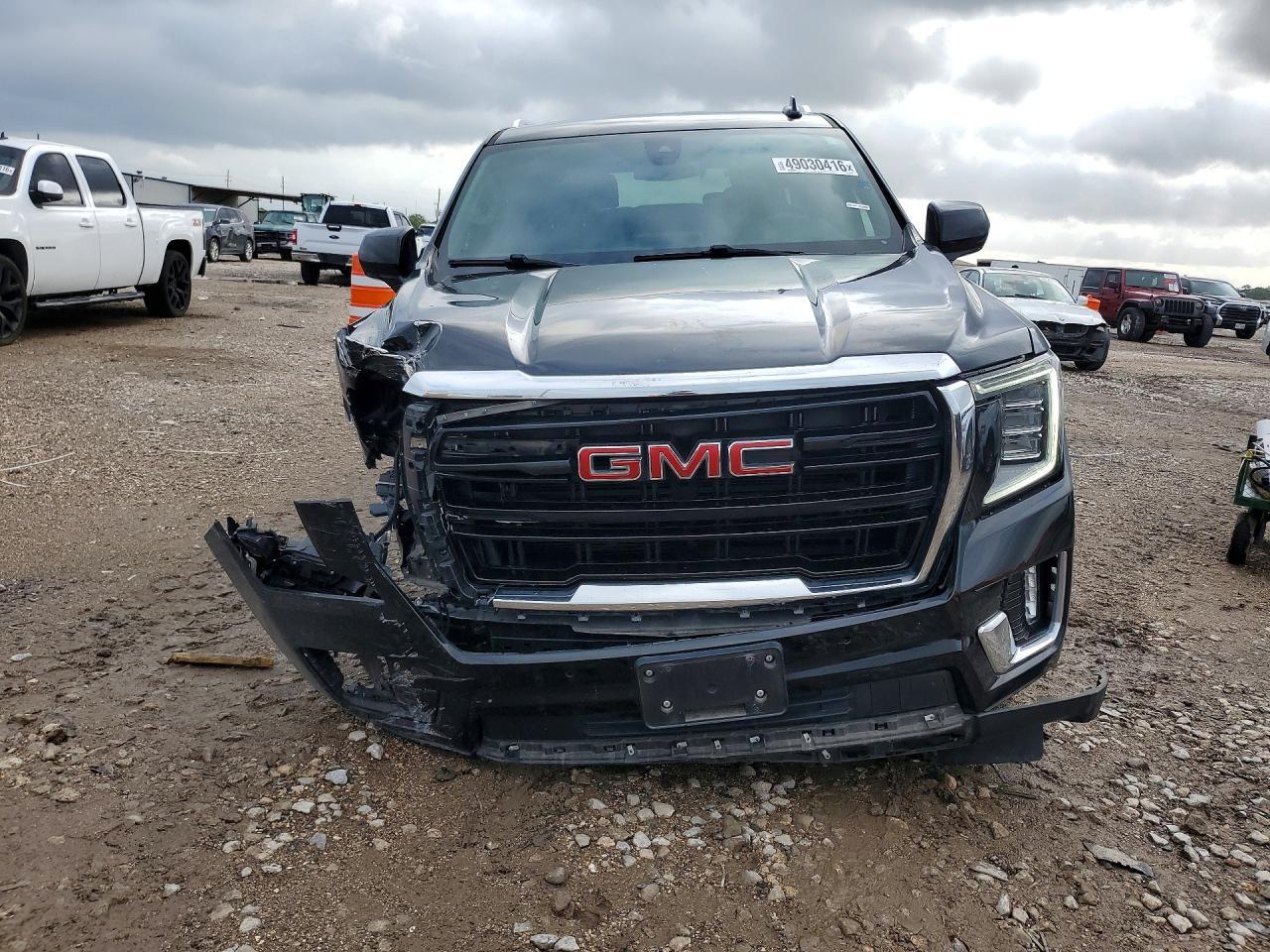 2022 GMC Yukon Sle - Фото 5