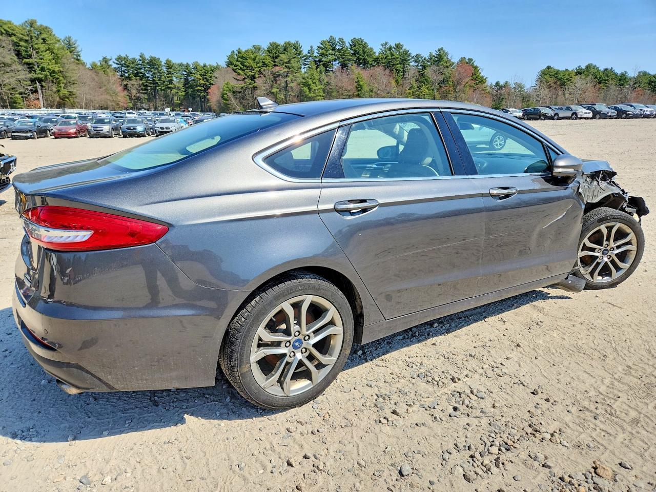 2019 Ford Fusion Sel - Фото 3