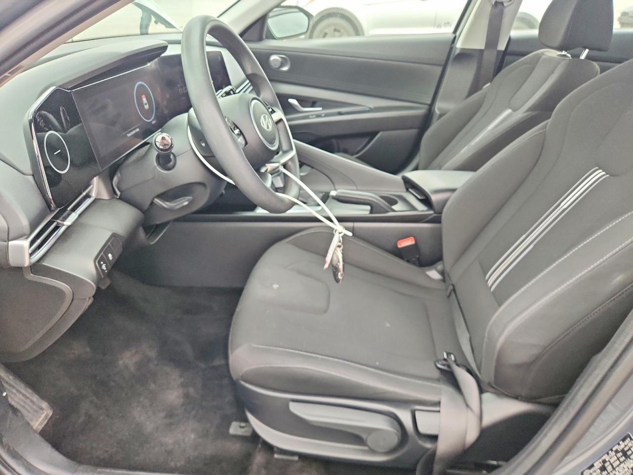 2024 Hyundai Elantra Sel - Image 7