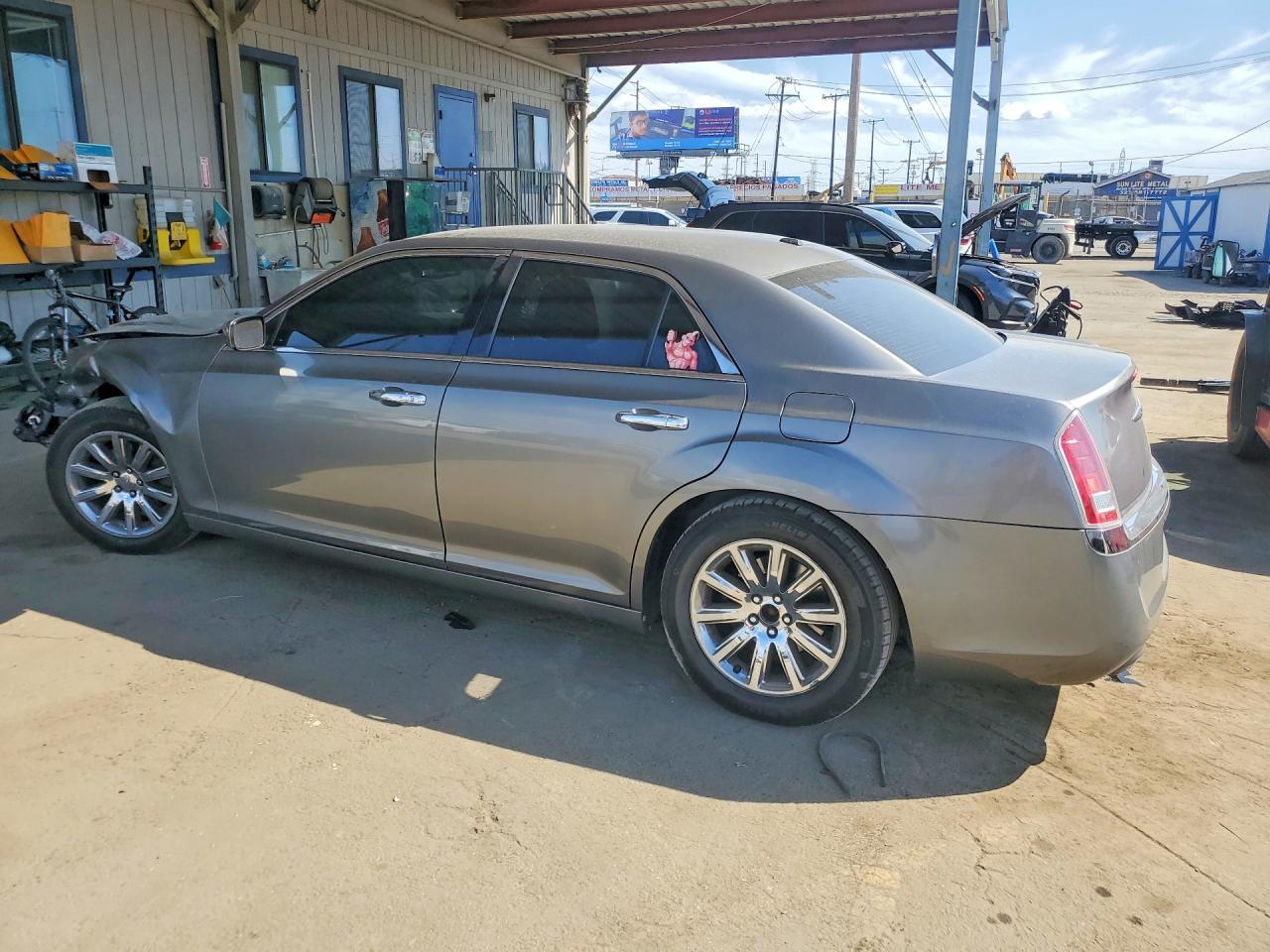 2011 Chrysler 300 Limited - Image 2