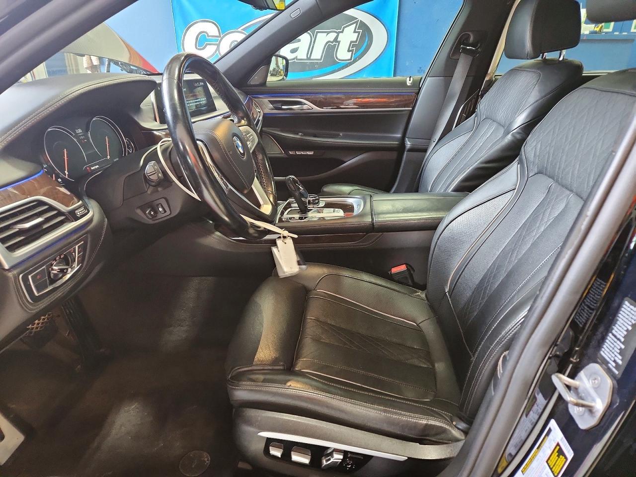 2017 BMW 750 Xi - Image 7