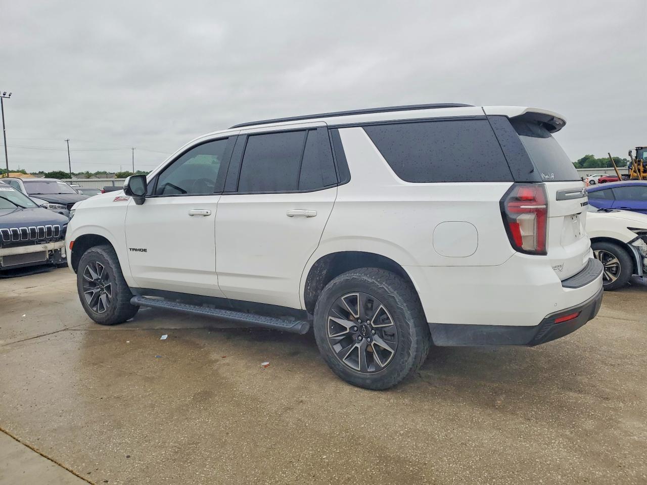 2021 Chevrolet Tahoe - Image 2