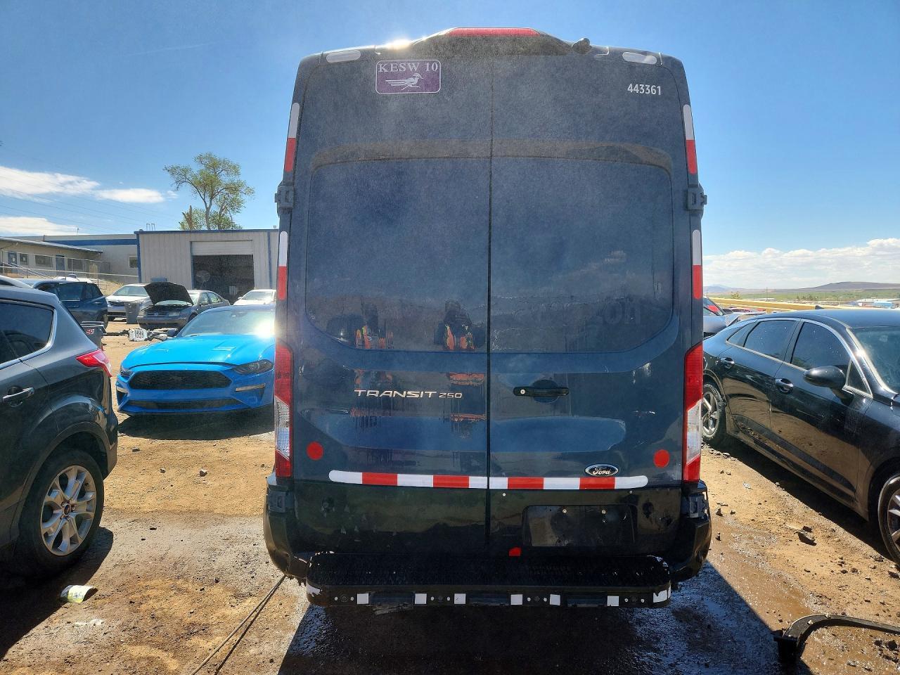 2021 Ford Transit 250 Delivery Van - Фото 6