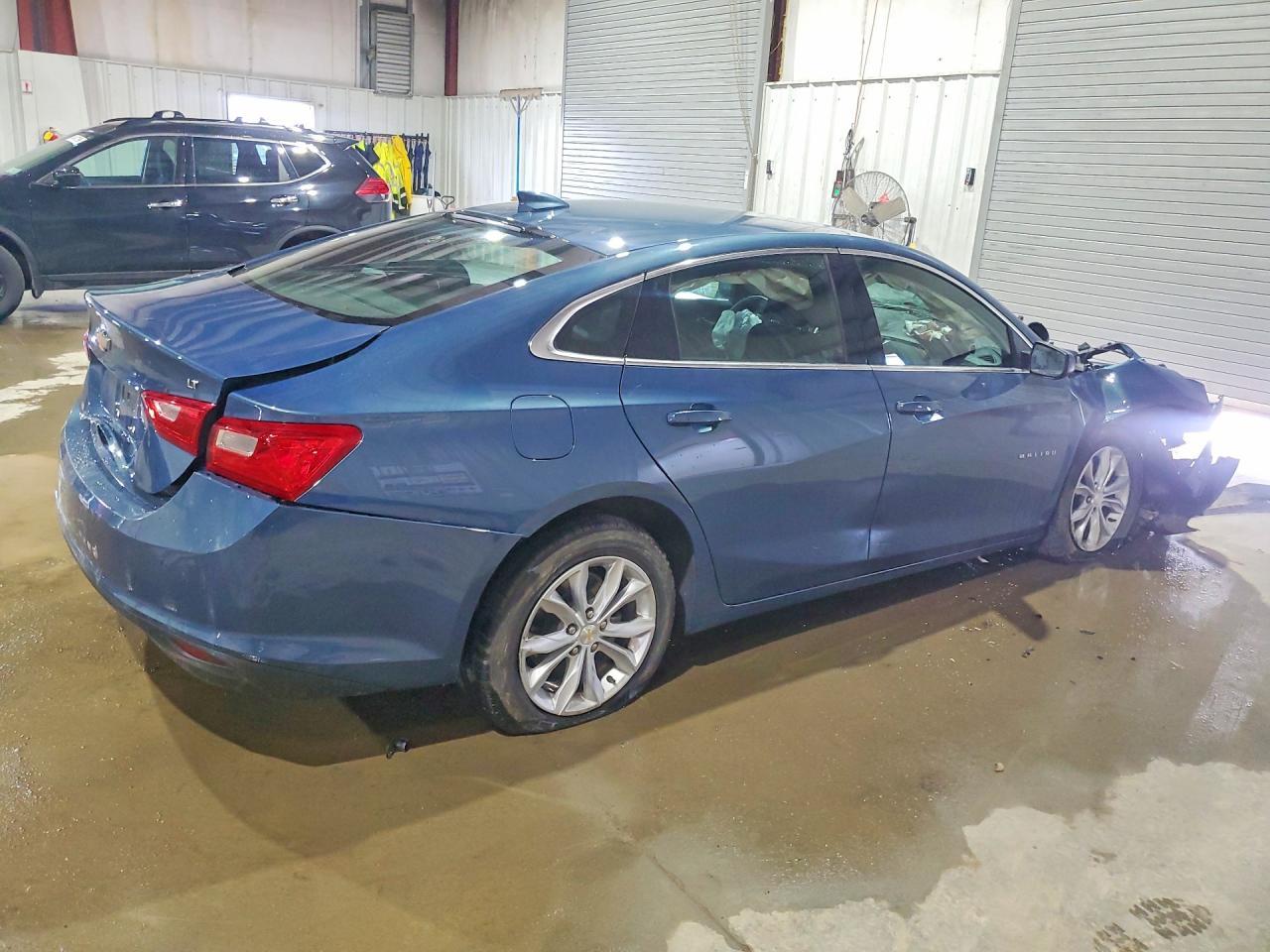 2025 Chevrolet Malibu Lt - Фото 3