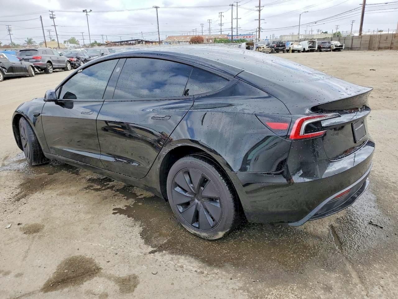 2024 Tesla Model 3 - Image 2