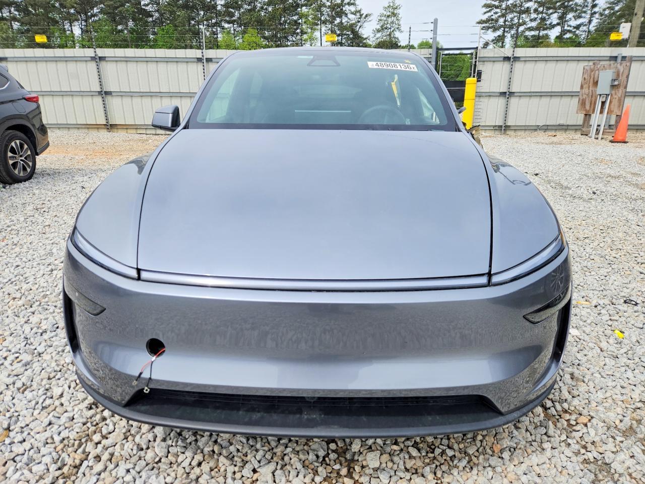 2026 Tesla Model Y - Фото 5
