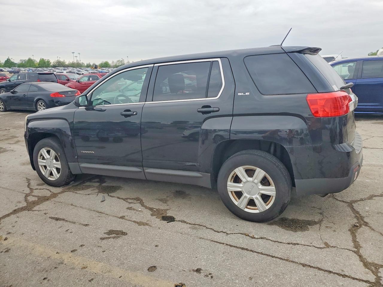 2015 GMC Terrain - Фото 2