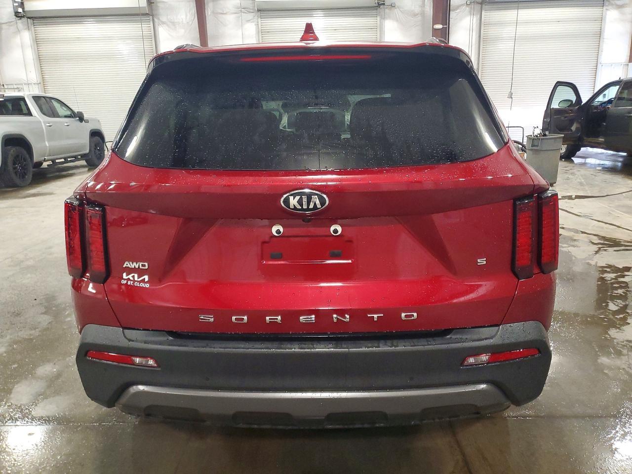 2021 Kia Sorento S - Фото 6