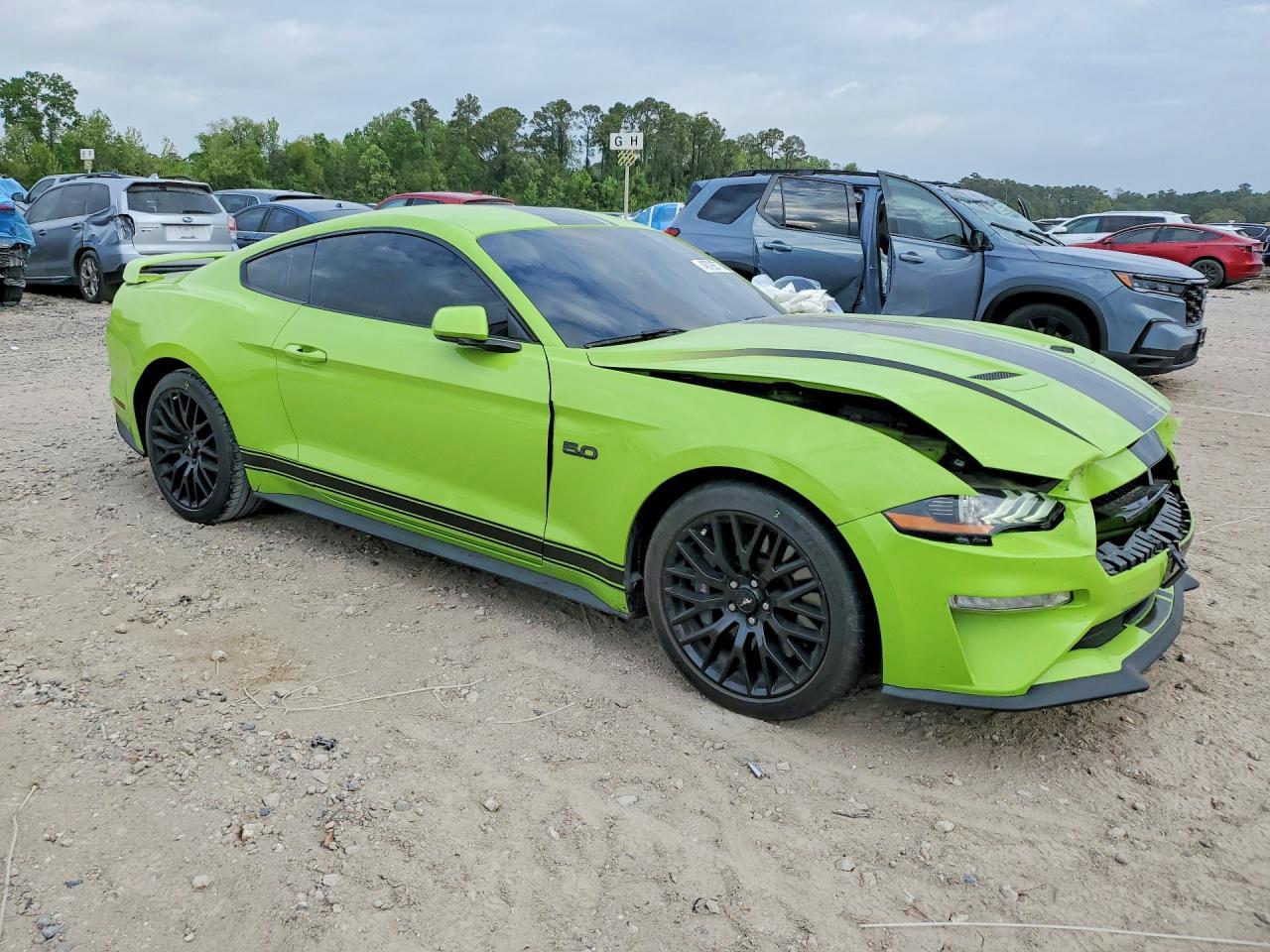2020 Ford Mustang Gt - Фото 4