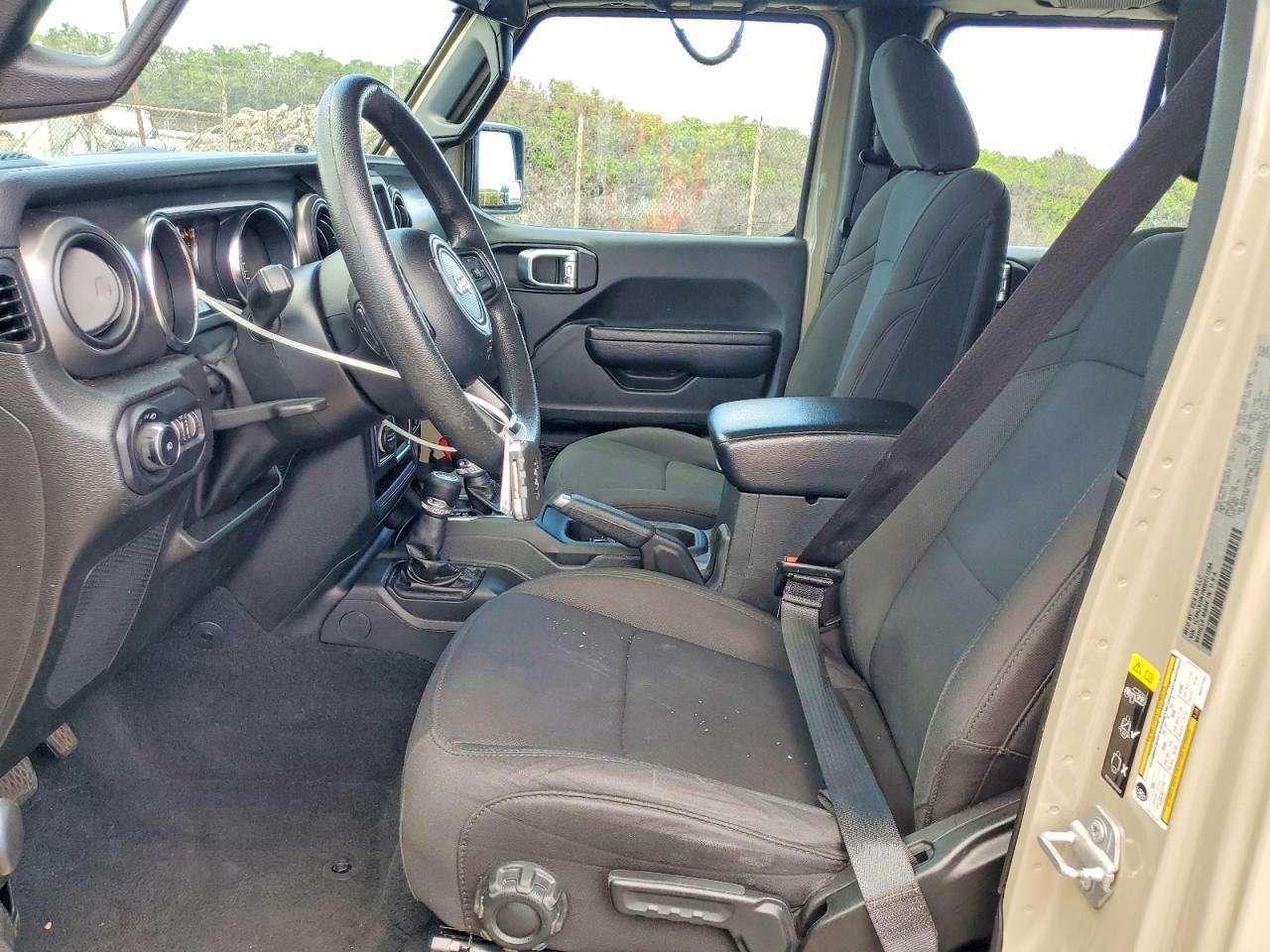 2022 Jeep Wrangler Unlimited Sport - Фото 7