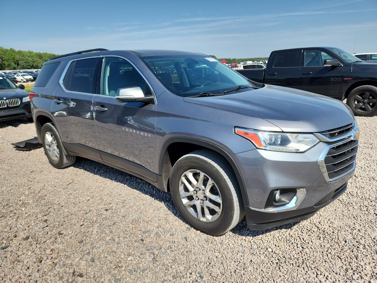 2021 Chevrolet Traverse Lt - Image 4