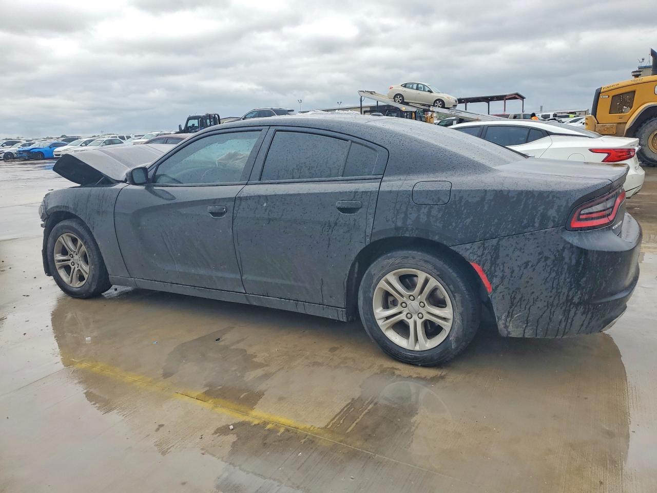 2022 Dodge Charger Sxt - Image 2