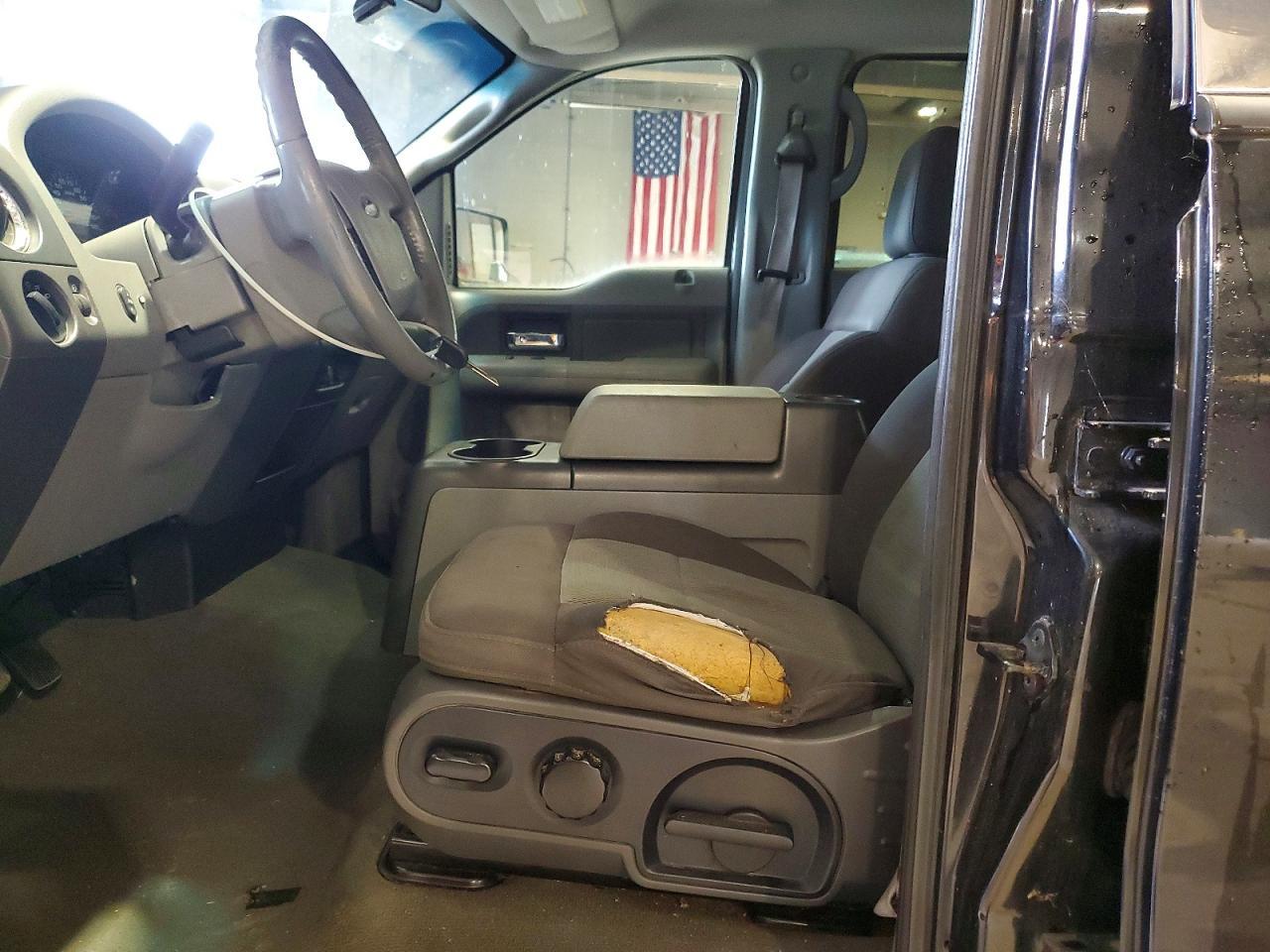 2006 Ford F150 Supercrew - Image 7