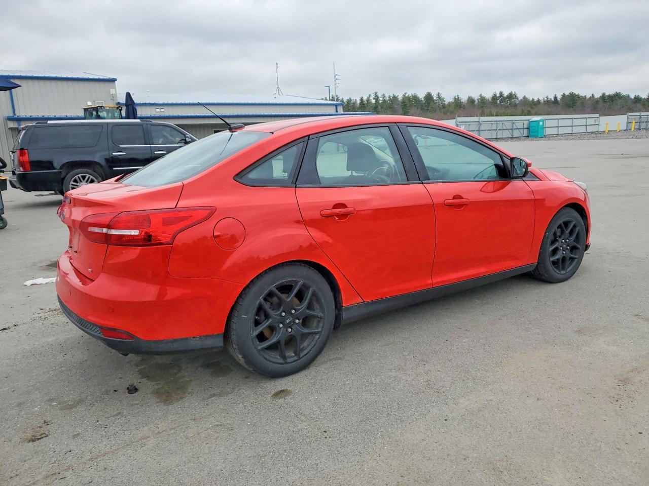 2016 Ford Focus Se - Фото 3