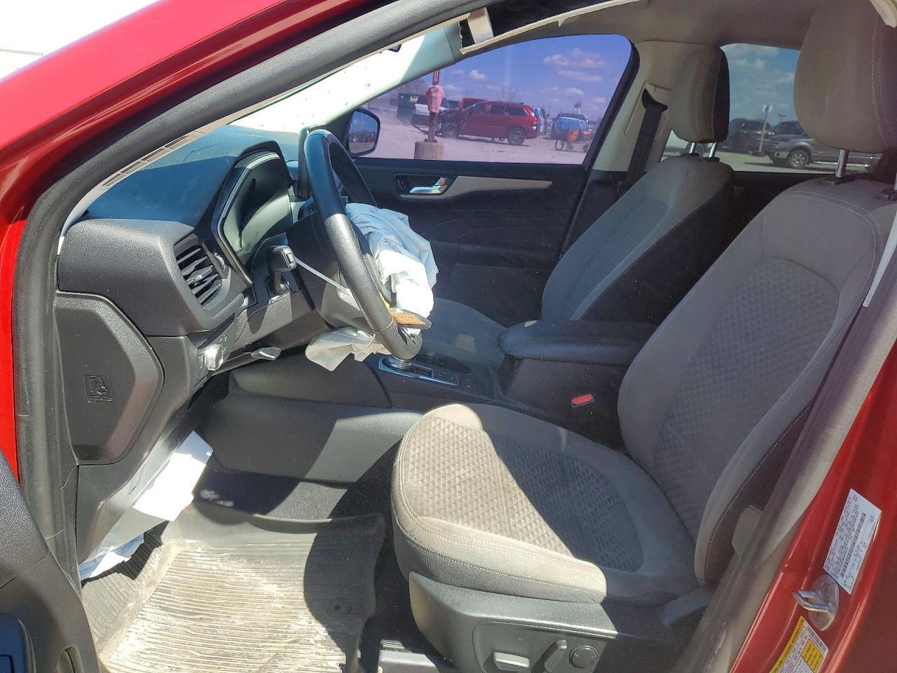 2021 Ford Escape Se - Фото 7