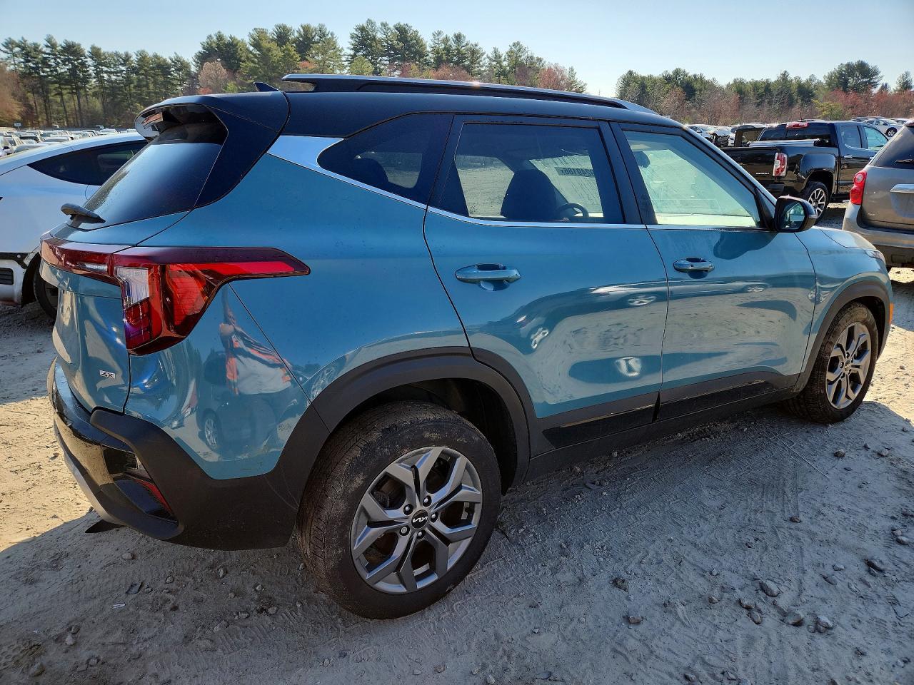 2024 Kia Seltos S - Фото 3