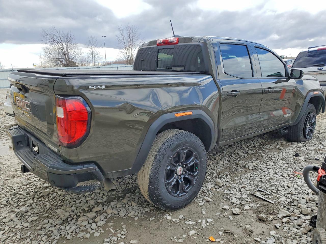 2023 GMC Canyon Elevation - Image 3