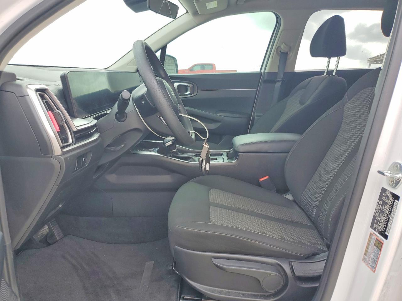 2024 Kia Sorento Lx - Image 7