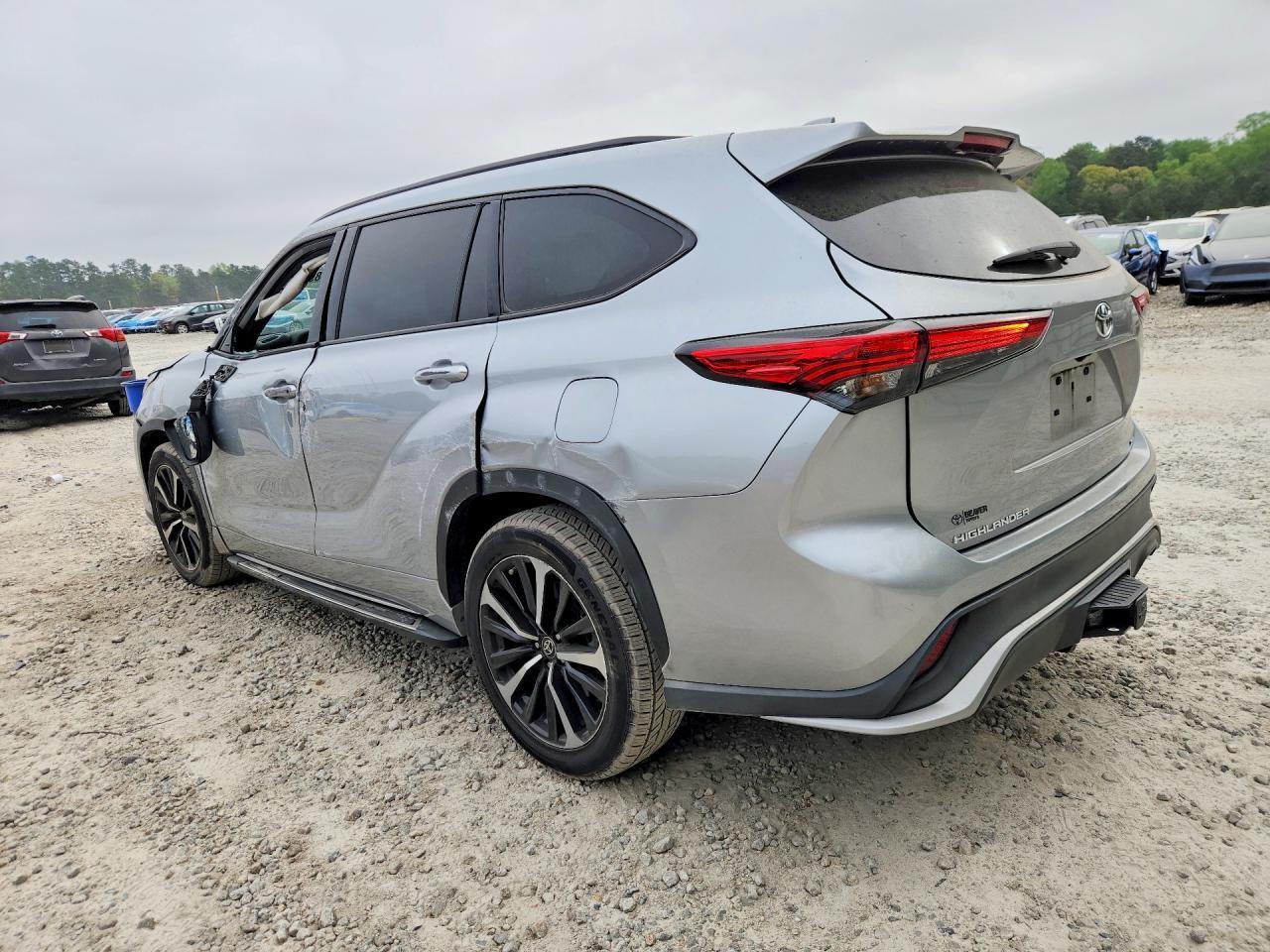 2021 Toyota Highlander Xse - Фото 2
