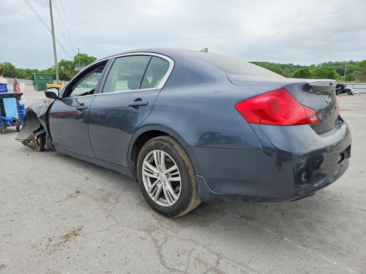 2013 Infiniti G37 Sedan X - Фото 2