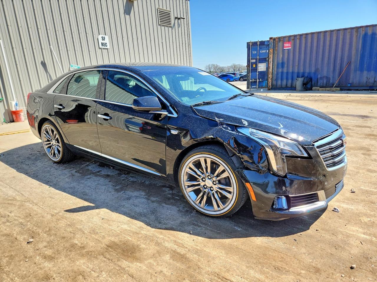 2018 Cadillac Xts Luxury - Image 4
