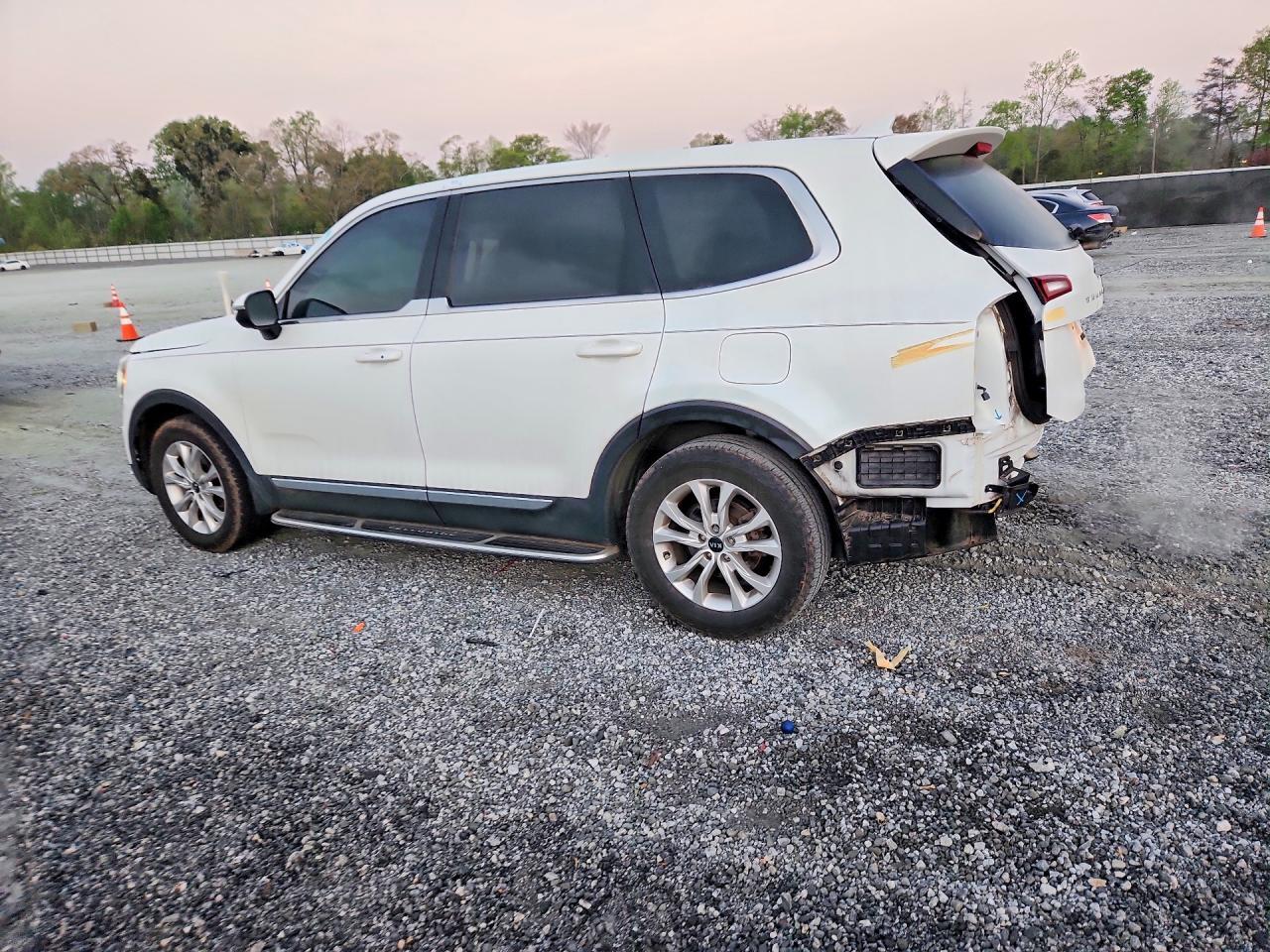 2021 Kia Telluride Lx - Фото 2