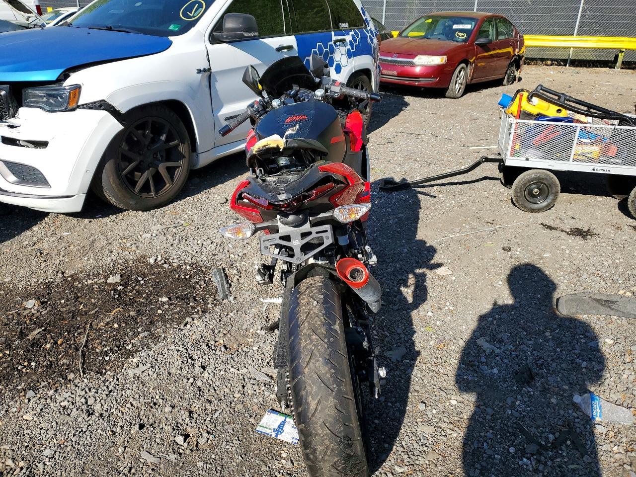 2025 Kawasaki Ex500 - Фото 4