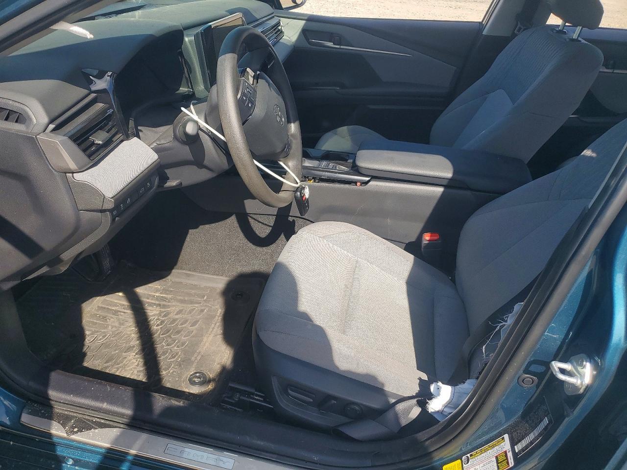 2025 Toyota Camry Le - Фото 7