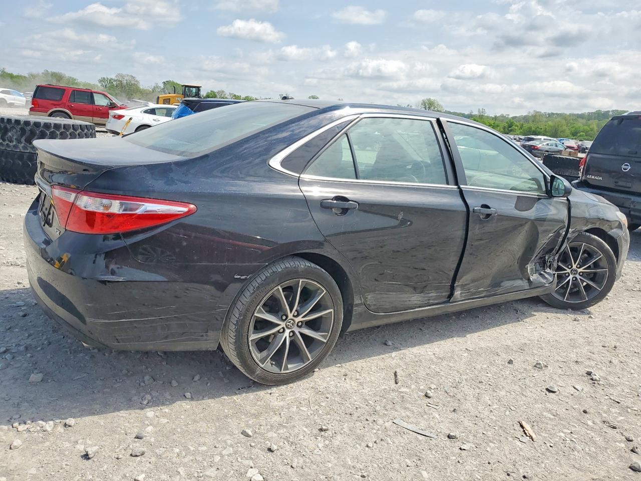 2015 Toyota Camry Xse - Image 3