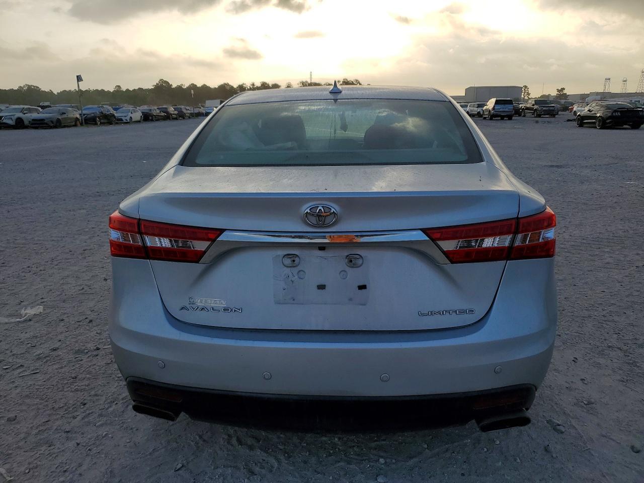 2013 Toyota Avalon Limited - Фото 6