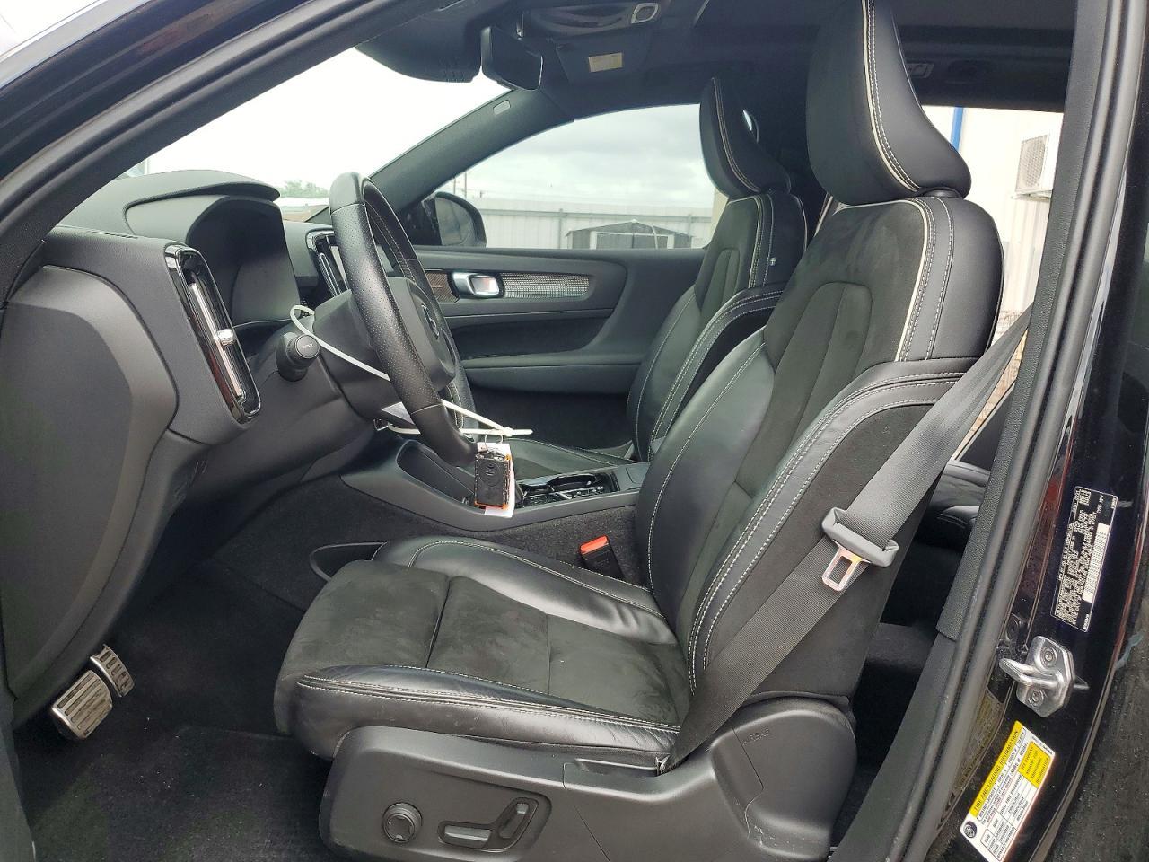 2021 Volvo Xc40 T5 R-Design - Фото 7