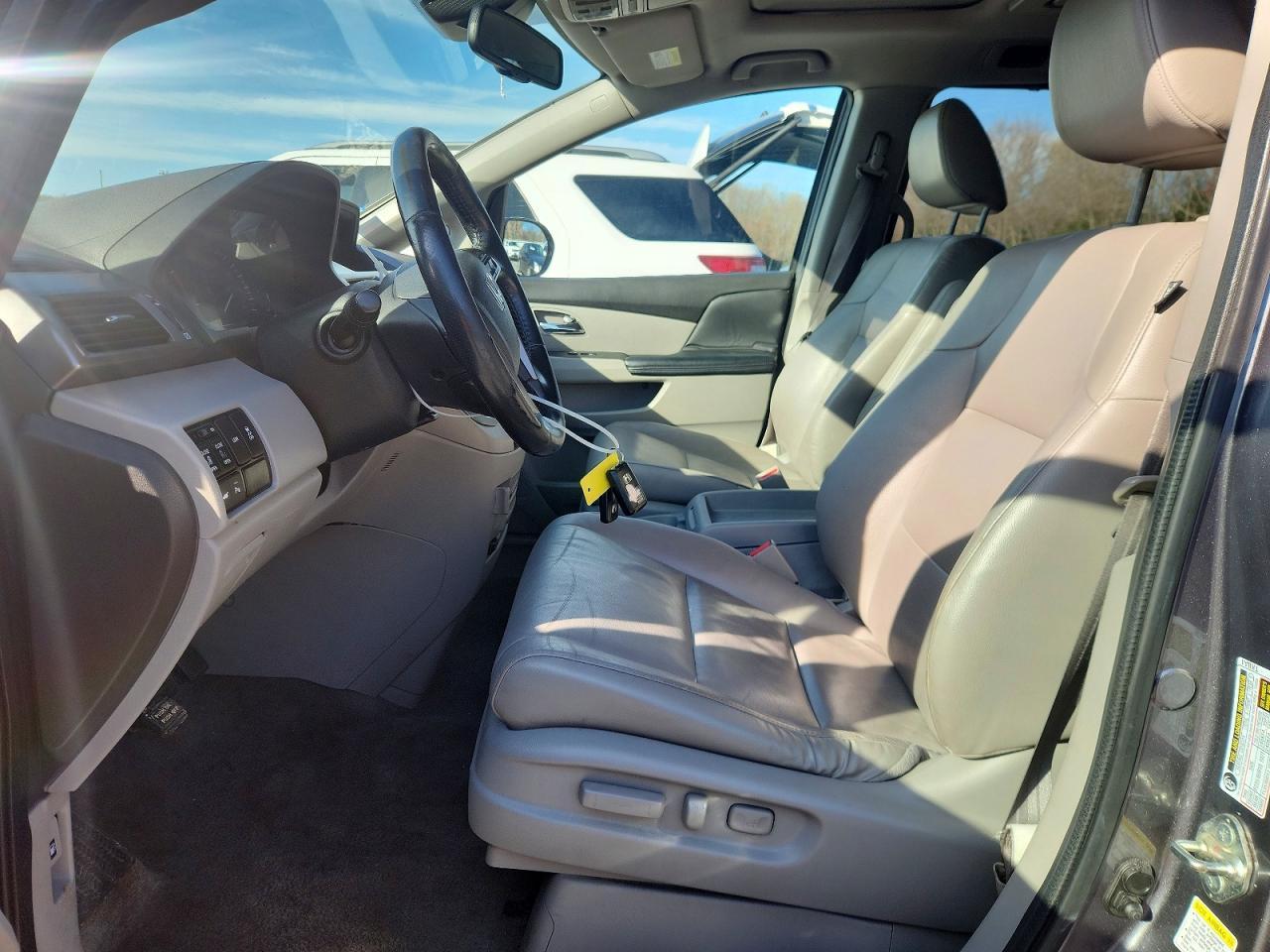 2014 Honda Odyssey Touring - Фото 7