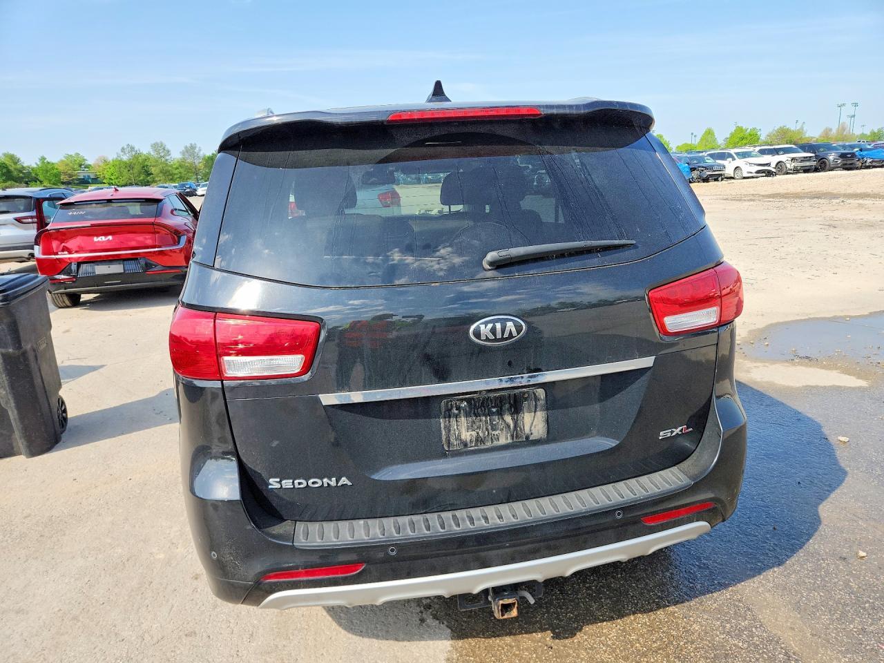 2016 Kia Sedona Sxl - Фото 6