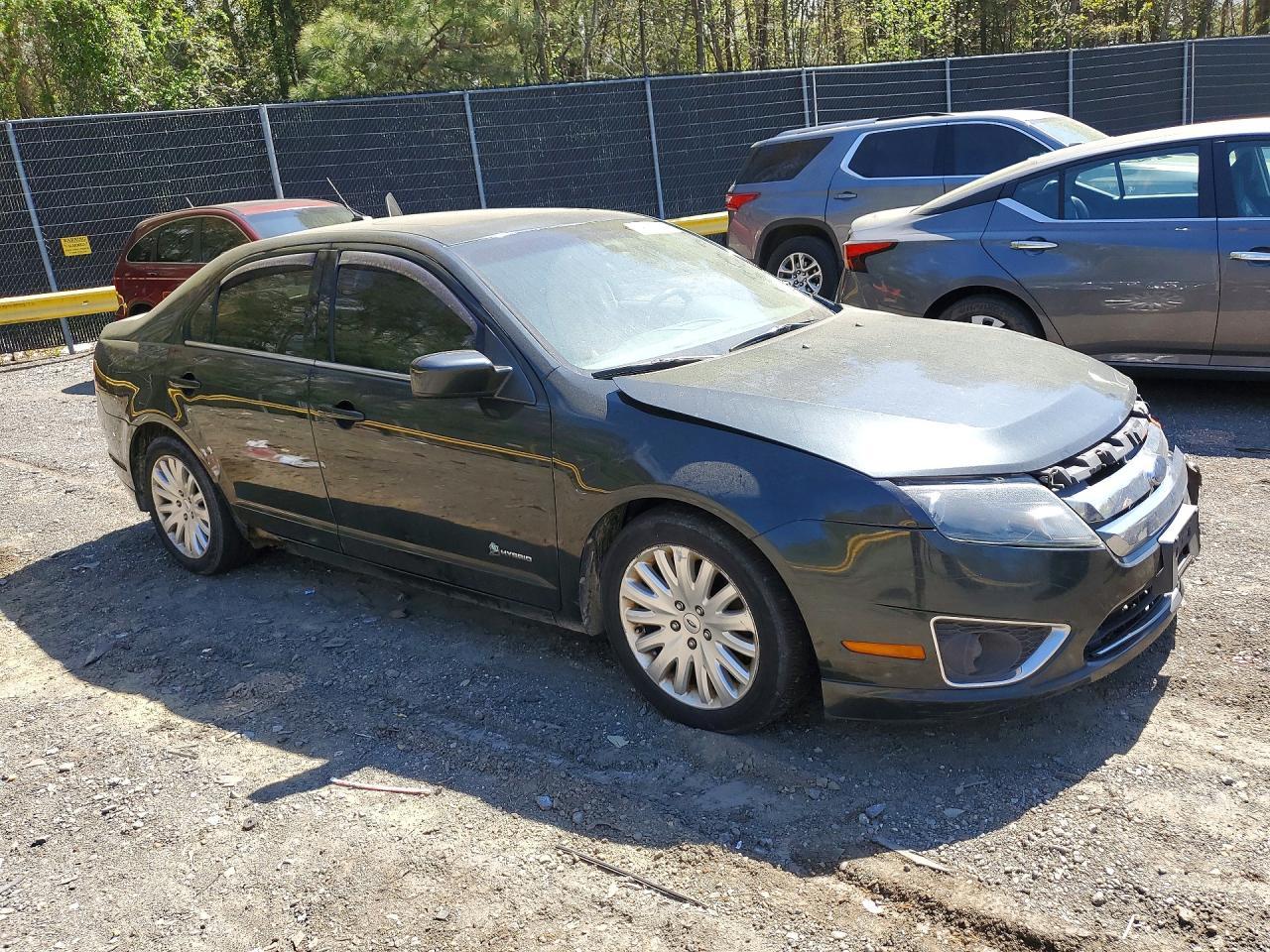 2010 Ford Fusion Hybrid - Image 4