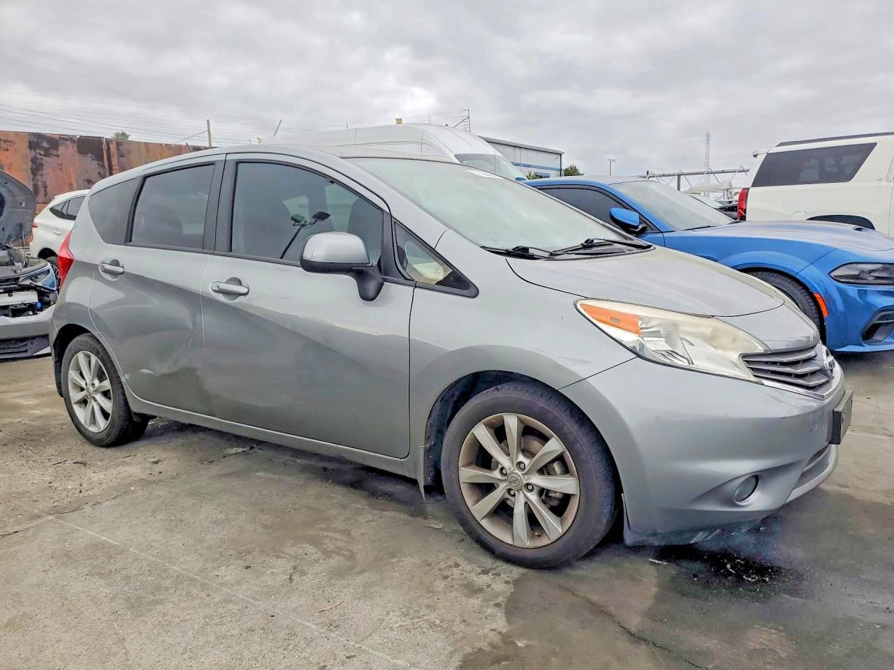 2014 Nissan Versa Note S Plus - Фото 4